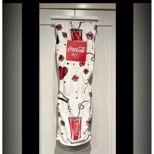 Viral Coca-Cola (Coke) Valentine Blanket